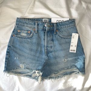 NWT BDG distressed blue shorts